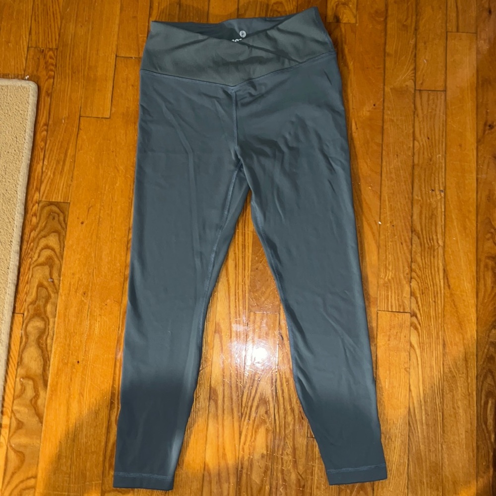Season green leggings M